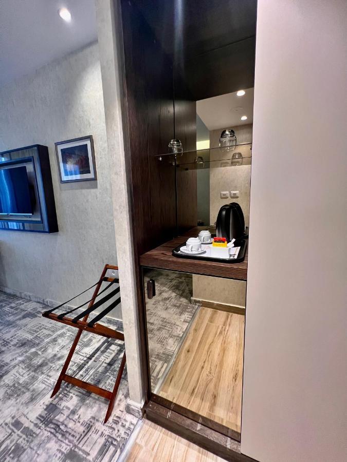 Reggenza Hotel Downtown Ramallah Exterior photo